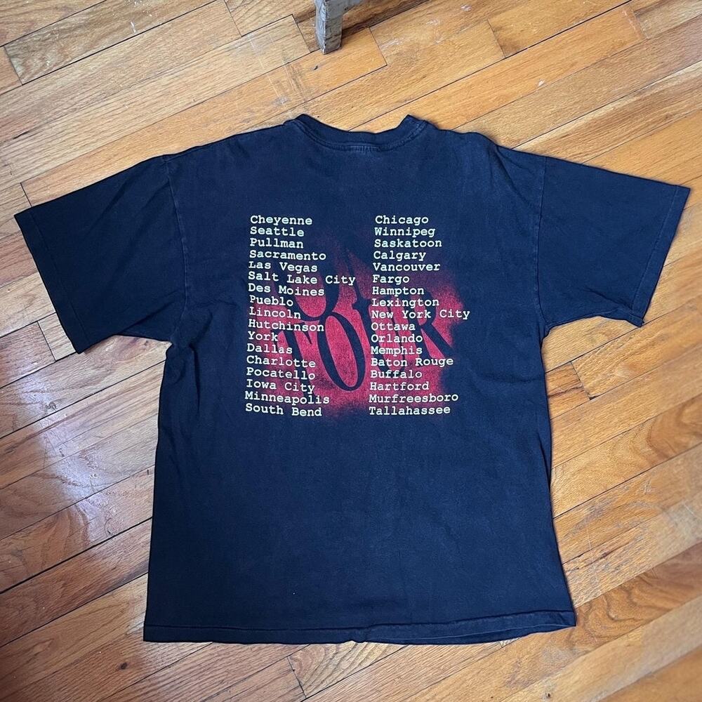 Vintage 90s Garth Brooks T Shirt | 1993 World Tour Single Stitch Band Tee | L - Picture 3 of 8